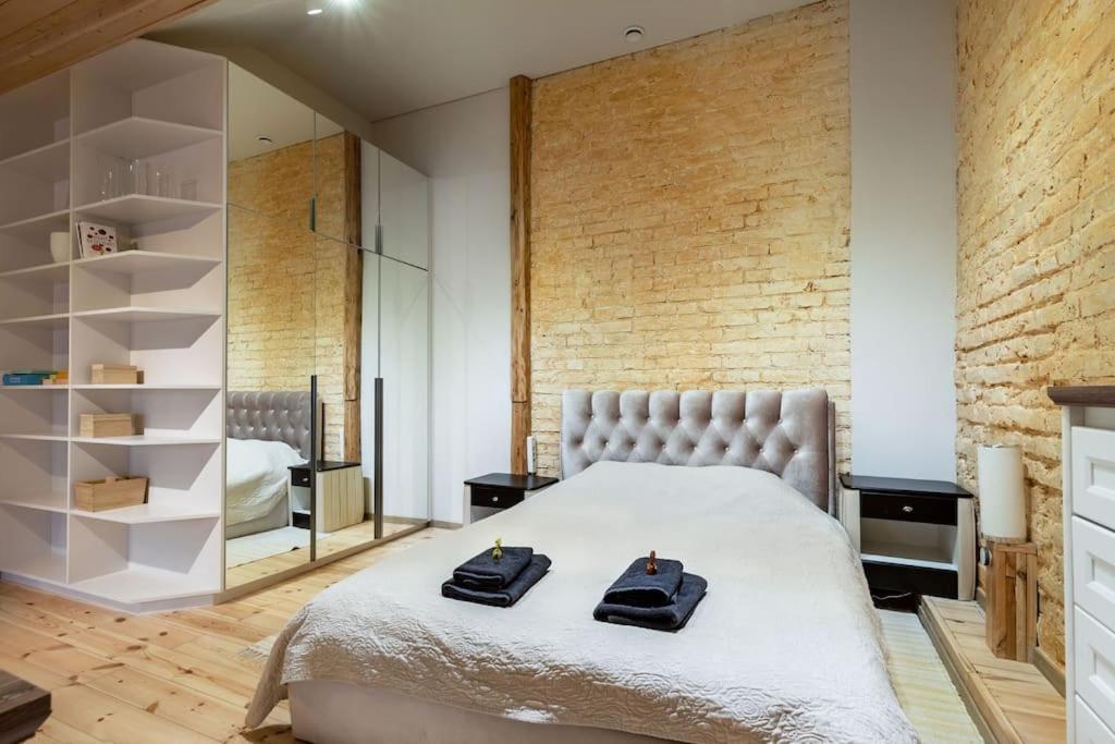 Luxury In Gedimino Av. *