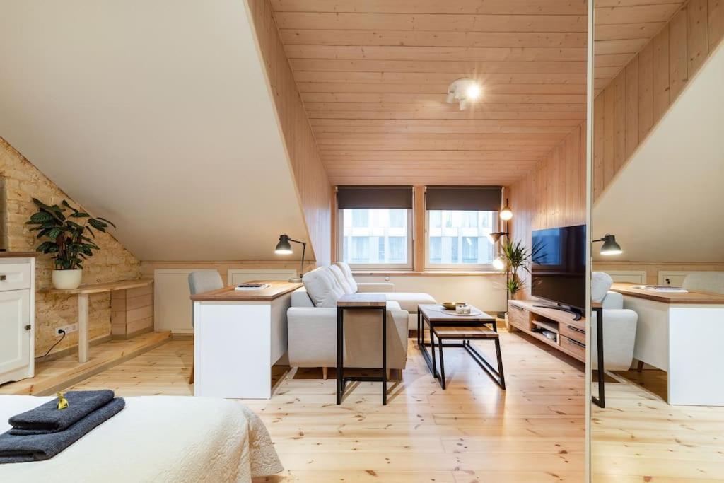 Luxury In Gedimino Av. Vilnius